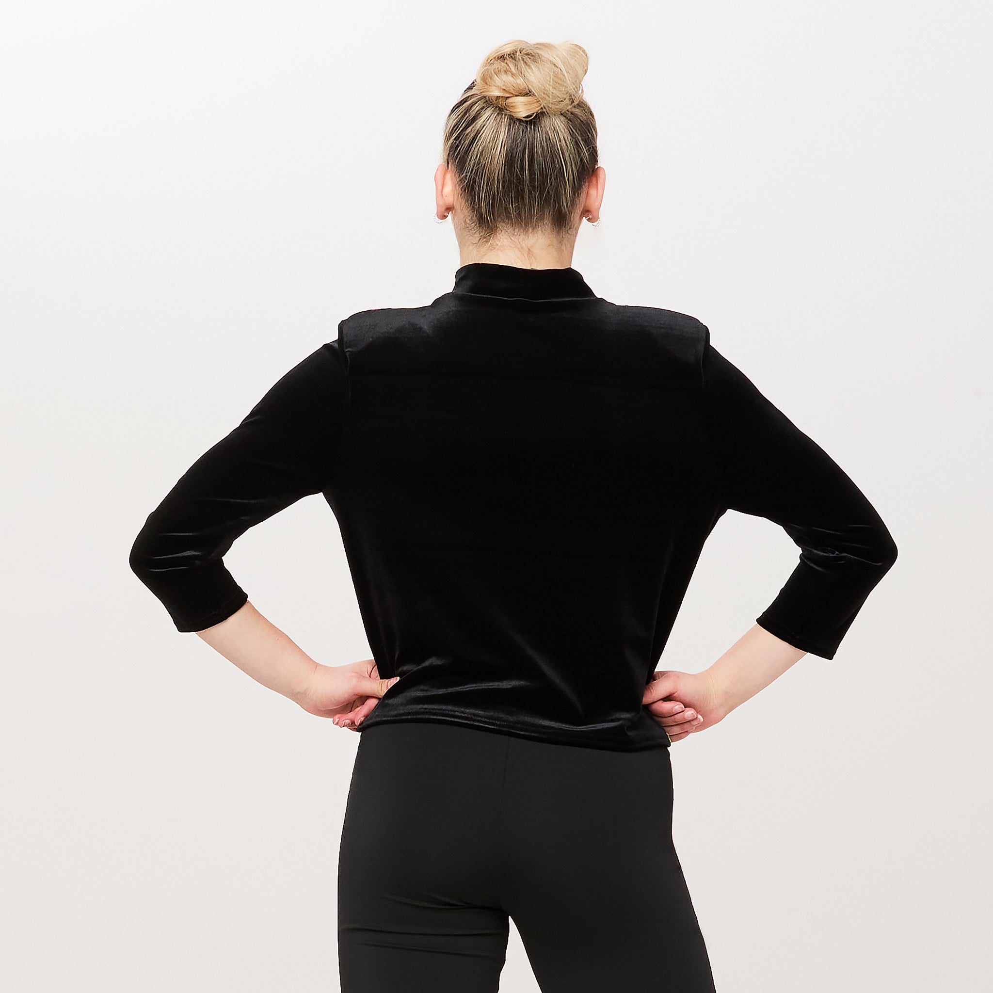 26208